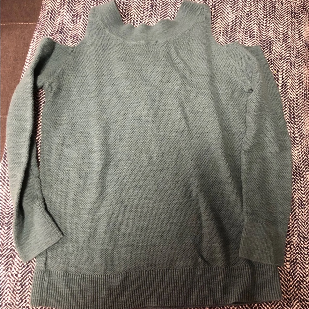 Express Sweater - Picture 3 of 3